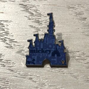2025 WDW Hidden Mickey Mystery Pack - Oh Boy Castle